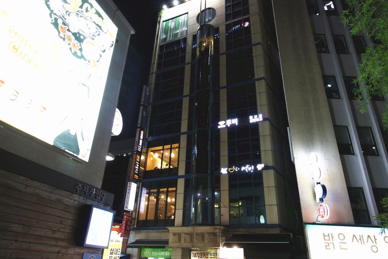 Philstay Myeongdong Central Hotel Seoul Exterior photo